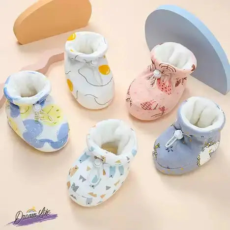 Furry Basket Baby Boots